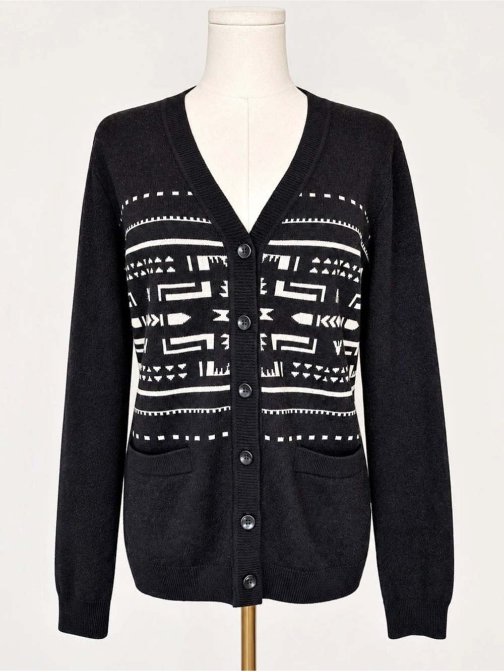 Pendleton Women’s Medium Merino Wool Black Ivory Geometric Cardigan Sweater